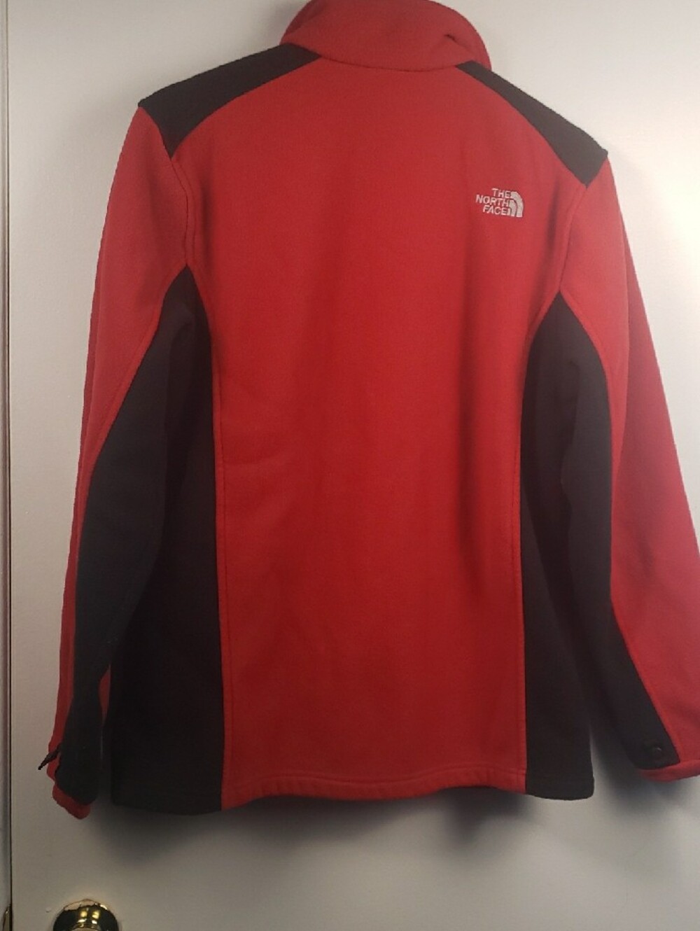 The North Face Boys XL/TG Red and Black Fleece Utility Jacket - Picture 6 of 10